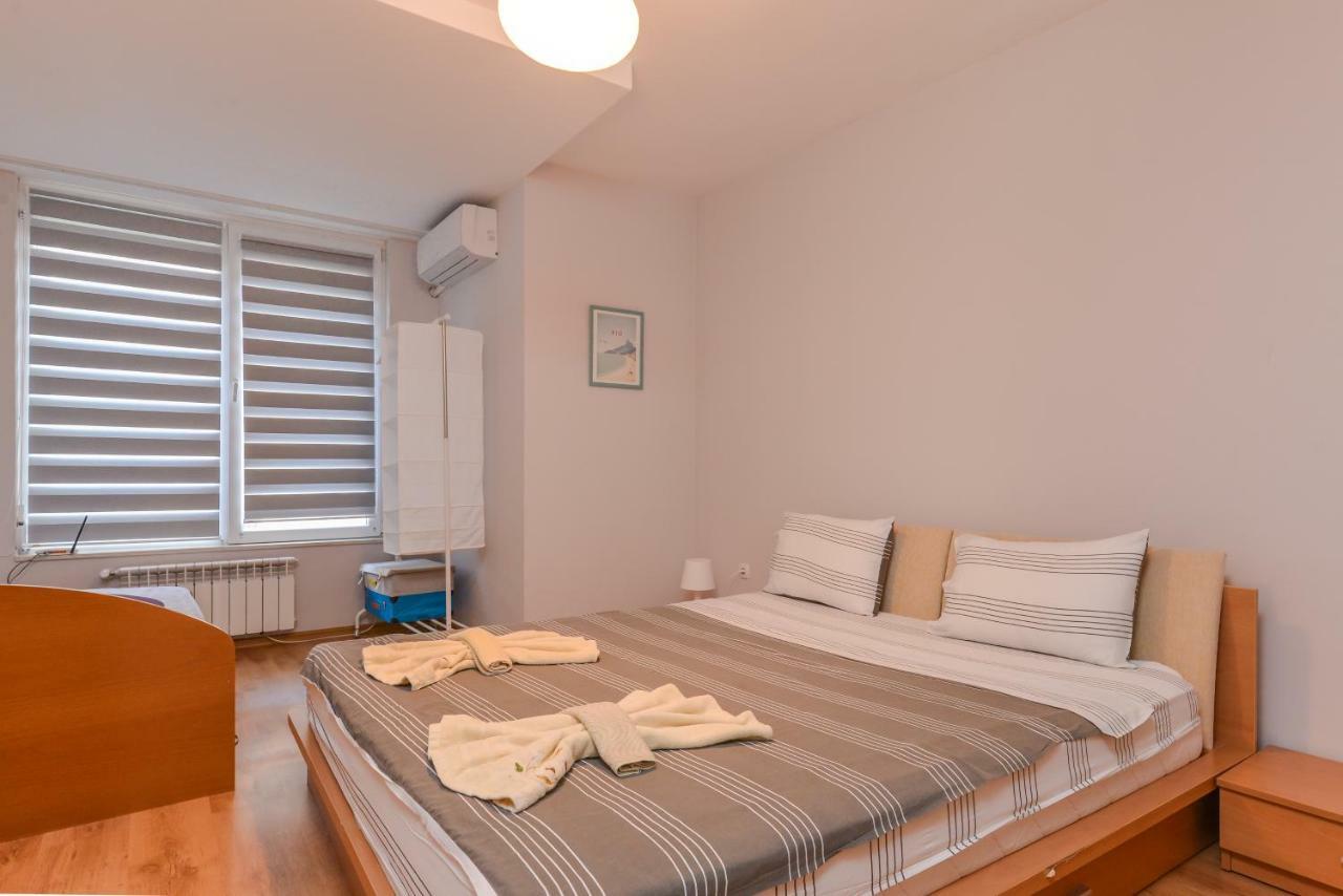 Vitosha View One Bedroom Apartment By Flat Mаnager Sófia Exterior foto